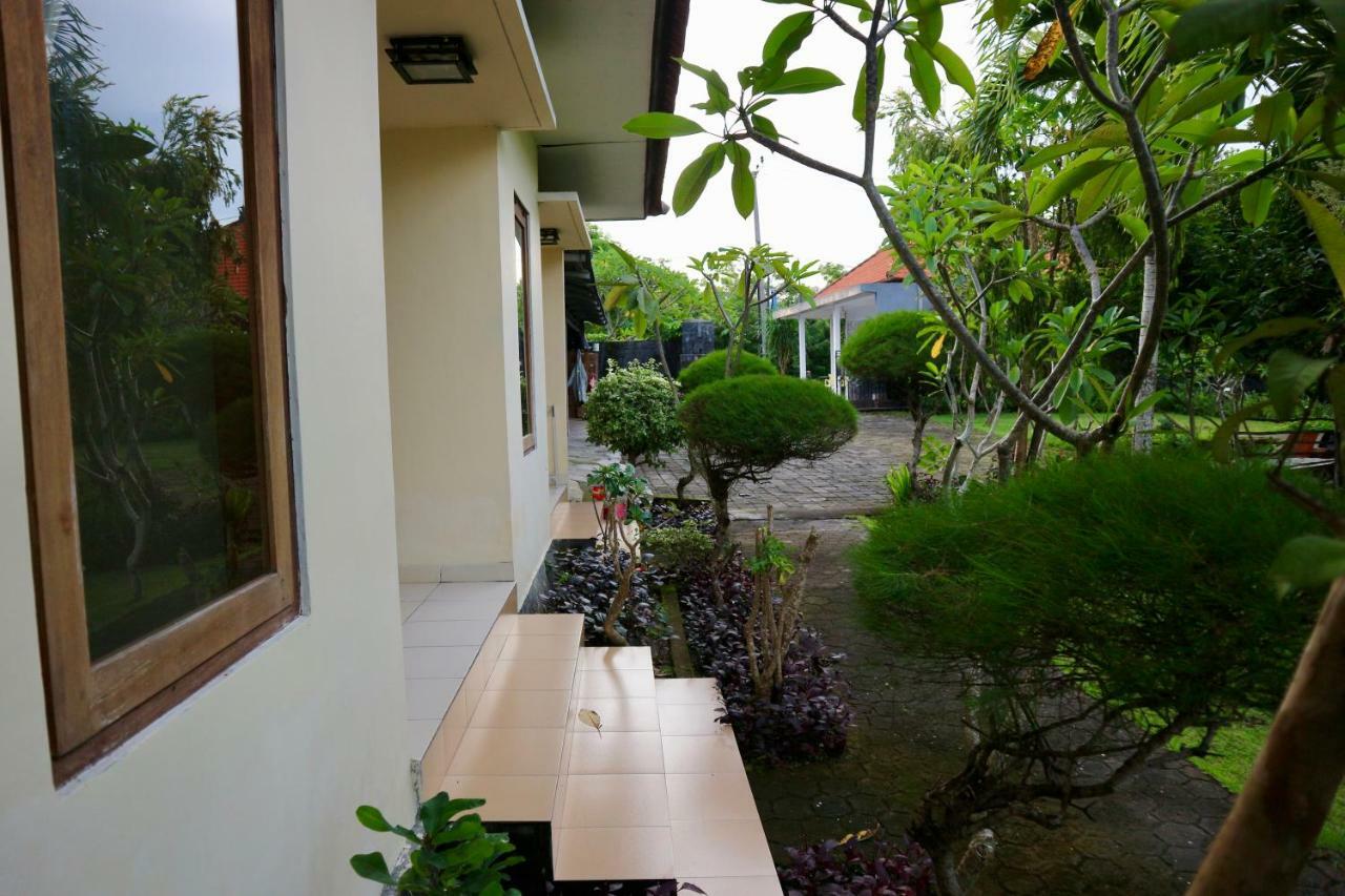 Bhujangga'S Village Near Pantai Uluwatu Redpartner Eksteriør billede